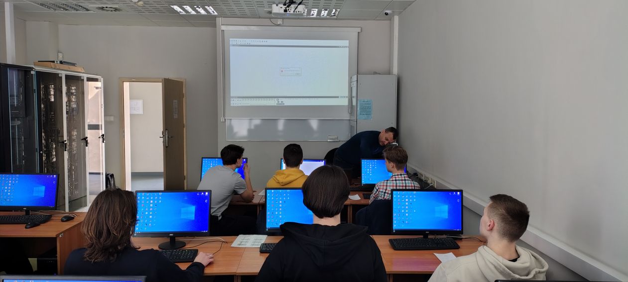 Drzwi Otwarte Wydziału MFiI 2025 - galeria