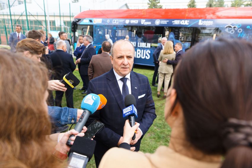 EduBus - Mobilny Demonstrator Nauki