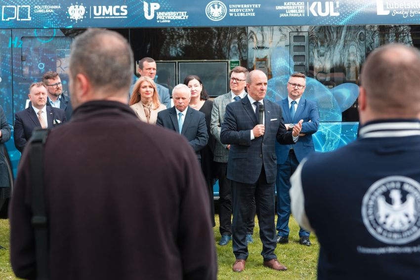 EduBus - Mobilny Demonstrator Nauki