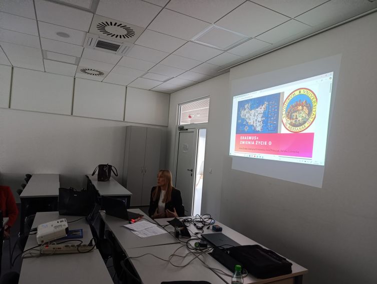 Podsumowanie Erasmus Week na Wydziale Pedagogiki i...