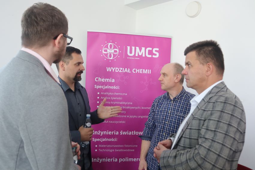 Co chemikowi w duszy gra?
