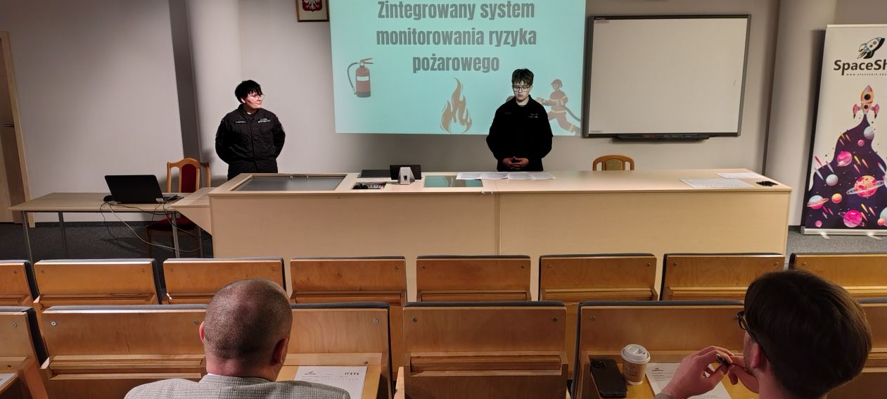 Cosmic Challenge: Pathfinder/ Security - galeria zdjęć z...