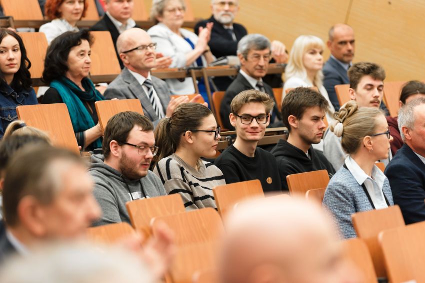Odnowienie doktoratu prof. Ryszarda Szczygła
