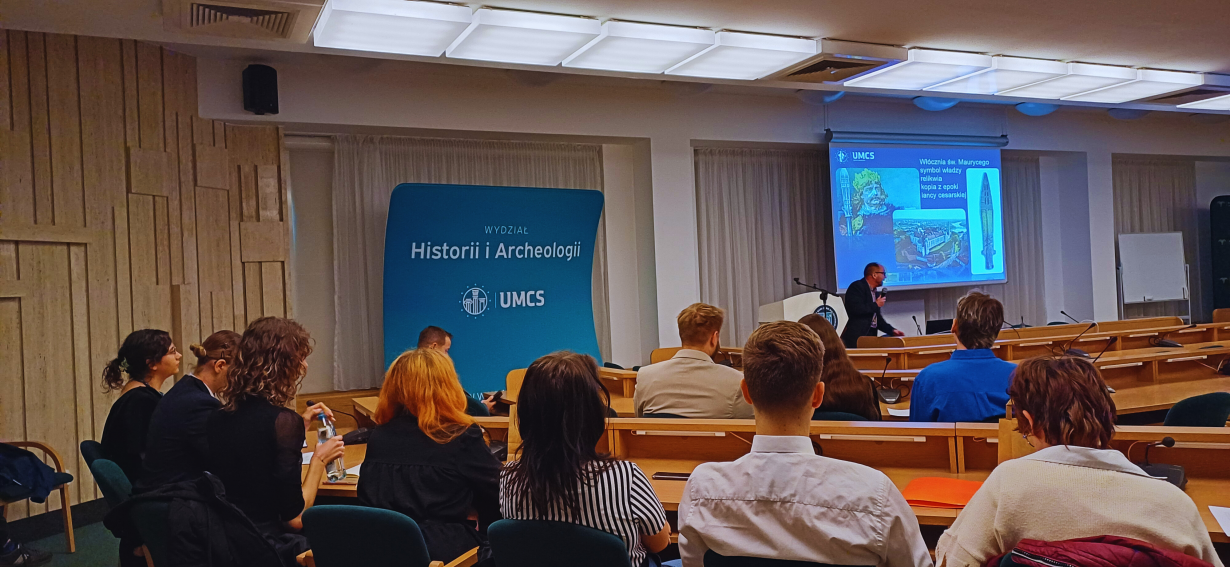 ŁĄCZY NAS PRZESZŁOŚĆ - II KONFERENCJA STUDENCKA
