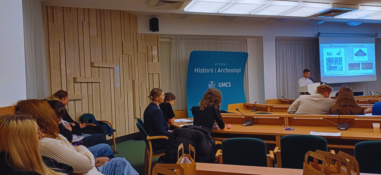 ŁĄCZY NAS PRZESZŁOŚĆ - II KONFERENCJA STUDENCKA
