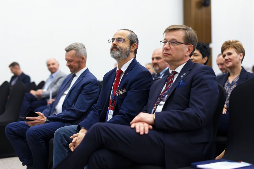 Otwarcie konferencji "Fizykochemia granic faz" 