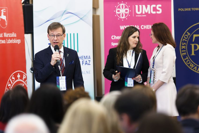 Otwarcie konferencji "Fizykochemia granic faz" 