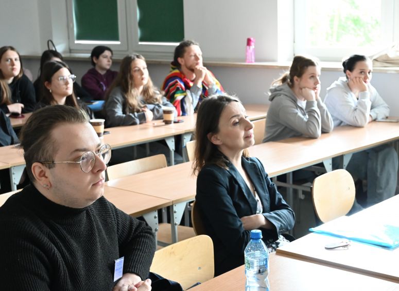 Konferencja studencka "Współczesna humanistyka -...