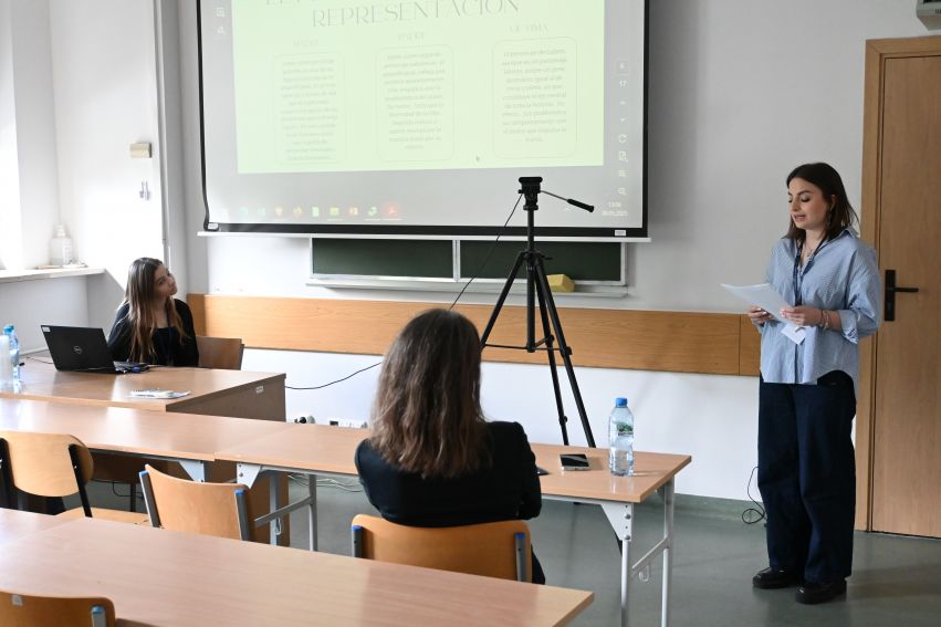 Konferencja studencka "Współczesna humanistyka -...
