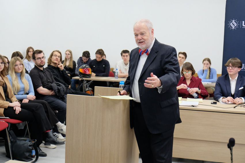 Relacja zdjęciowa z Amerykańskiego pokazowego procesu...