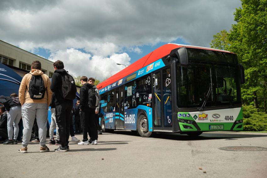 EduBus w Zespole Szkół w Poniatowej 