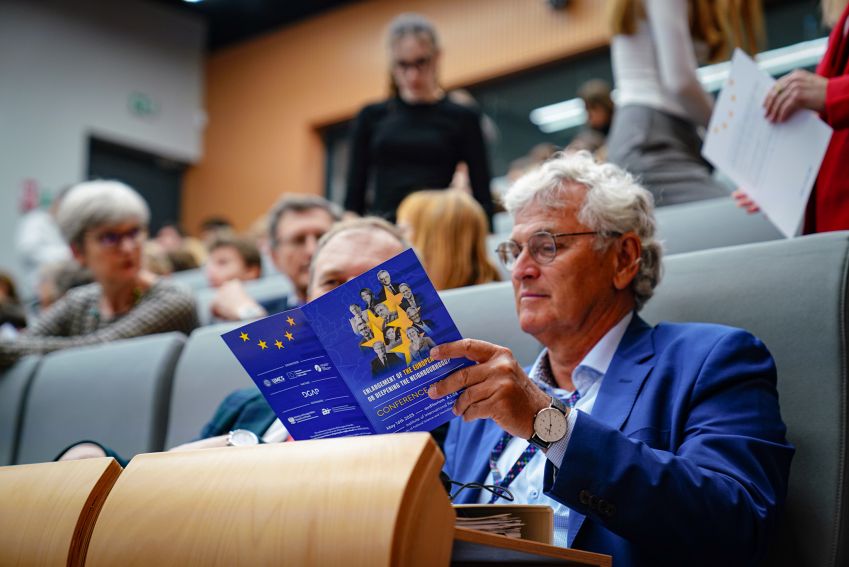 Konferencja pt. "Rozszerzanie UE czy pogłębianie...