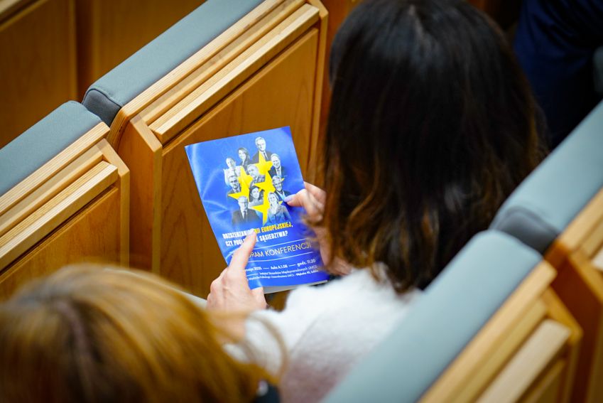 Konferencja pt. "Rozszerzanie UE czy pogłębianie...