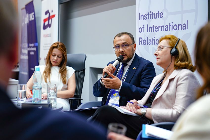 Konferencja pt. "Rozszerzanie UE czy pogłębianie...