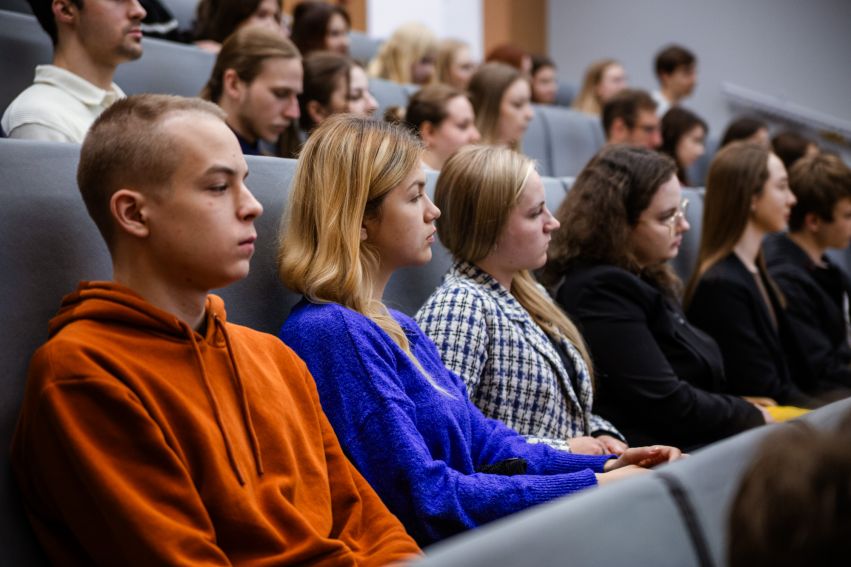Spotkanie autorskie z dr. Zbyszkiem Nowakiem