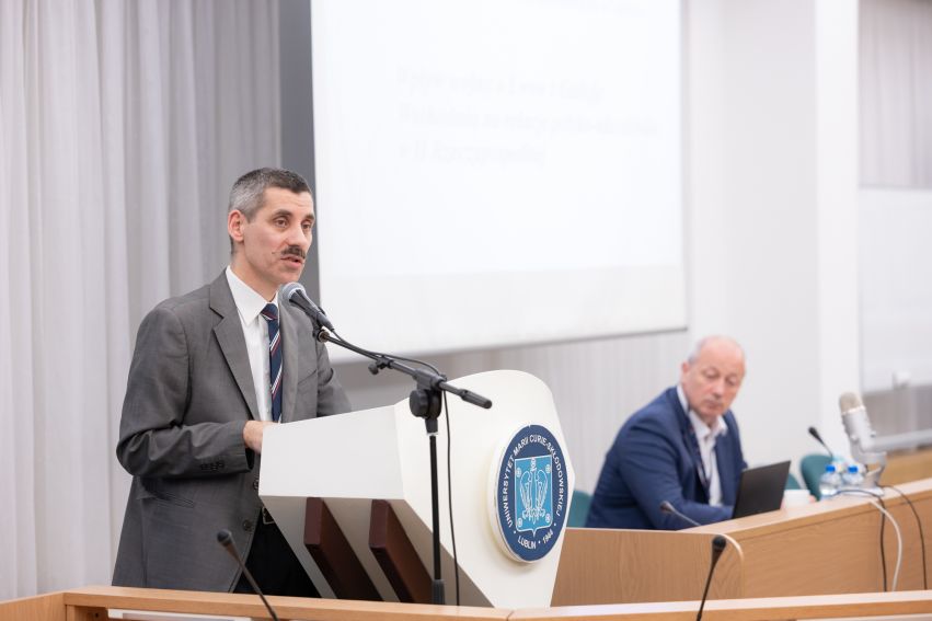 "O wpływie konfliktów zbrojnych..." z IH UMCS
