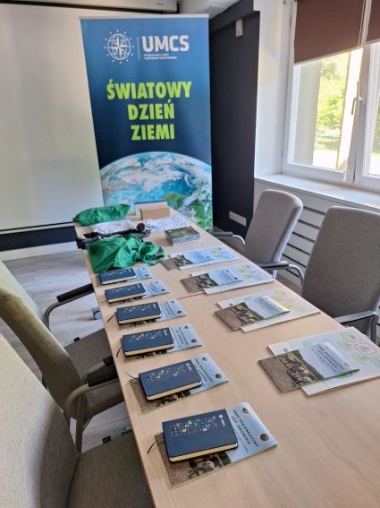 Warsztaty w Lasach Janowskich dla uczestników konkursu...