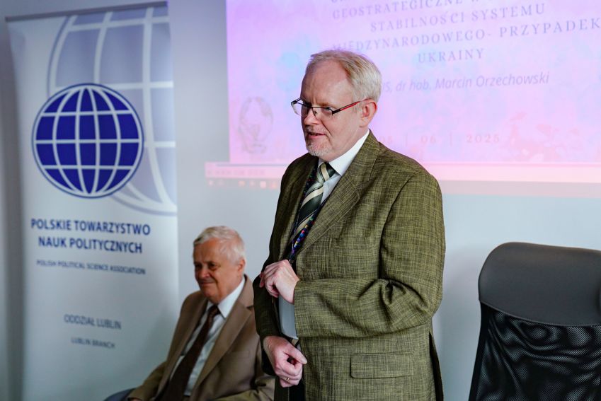 Wykład dedykowany Profesorowi Czesławowi Majowi