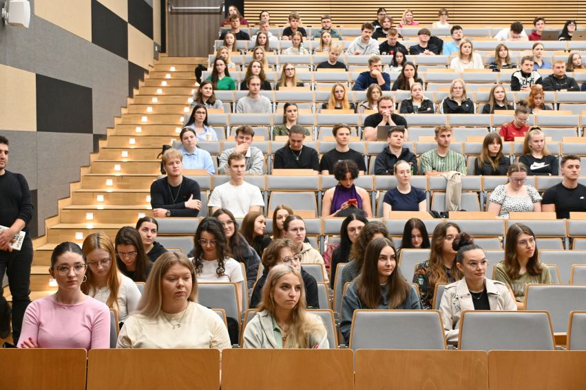 Relacja ze spotkania z przedstawicielami instytucji unijnych