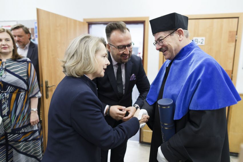 Prof. Helmut Pernsteiner honorowym profesorem UMCS