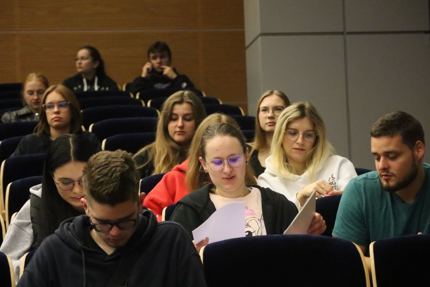 Wydział Chemii i Wydział Prawa i Administracji
