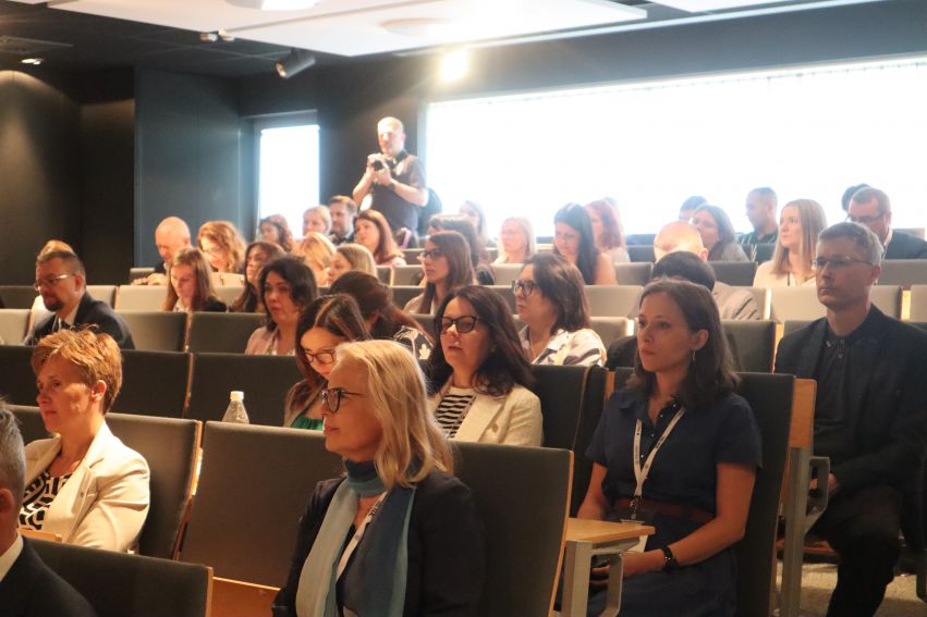 Science and Industry – Challenges and Opportunities