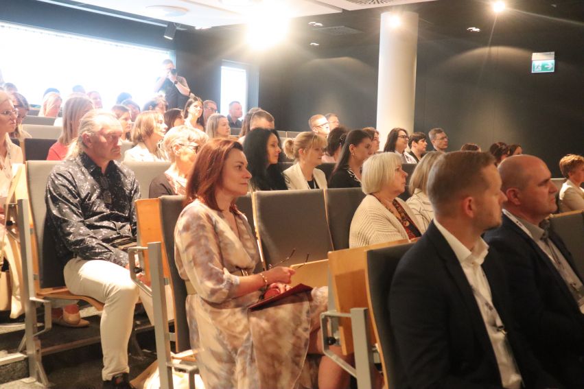 Science and Industry – Challenges and Opportunities