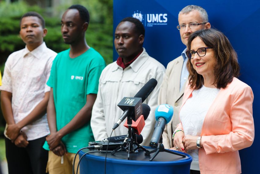 Briefing prasowy z udziałem studentów z Tanzanii
