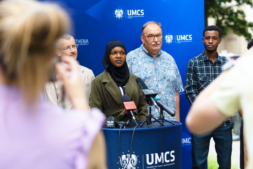 Briefing prasowy z udziałem studentów z Tanzanii