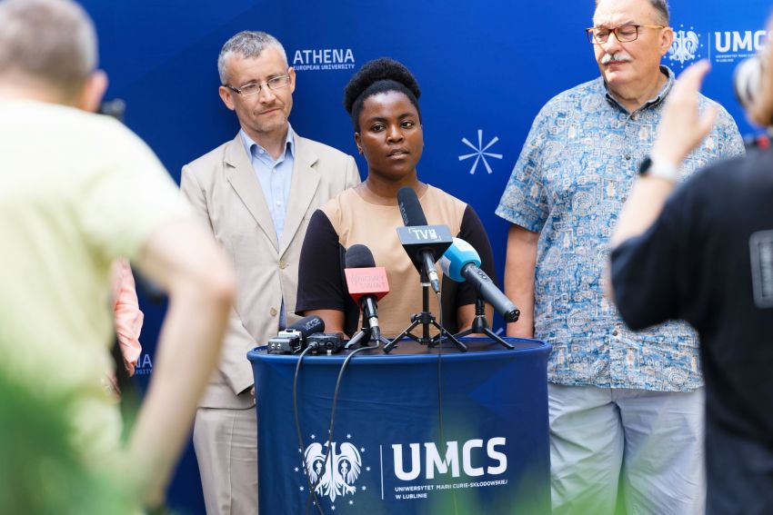 Briefing prasowy z udziałem studentów z Tanzanii