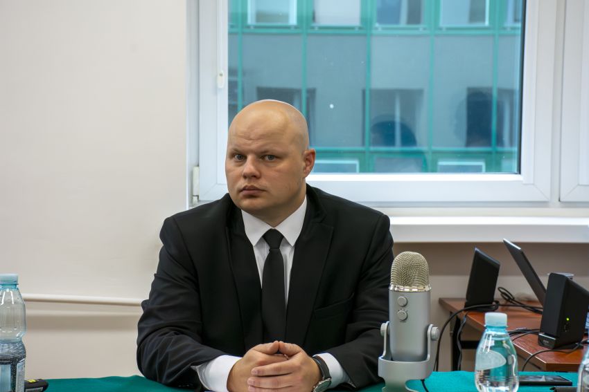 Publiczna obrona rozprawy doktorskiej mgr. Roberta...