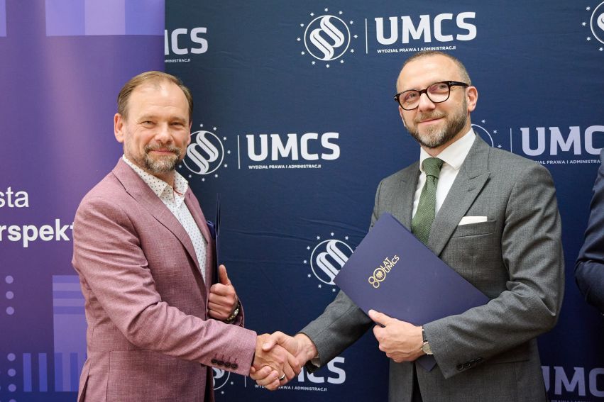 Podpisanie umowy o współpracy z Kancelarią 5E