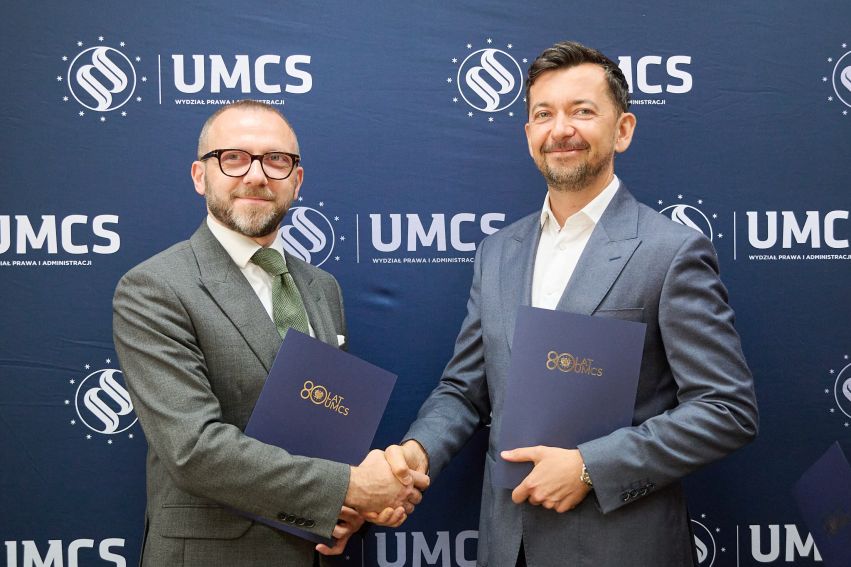 Podpisanie umowy o współpracy z Kancelarią 5E