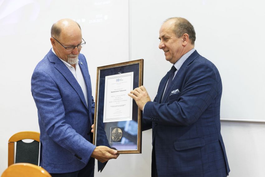 Iter Vitae Professoris