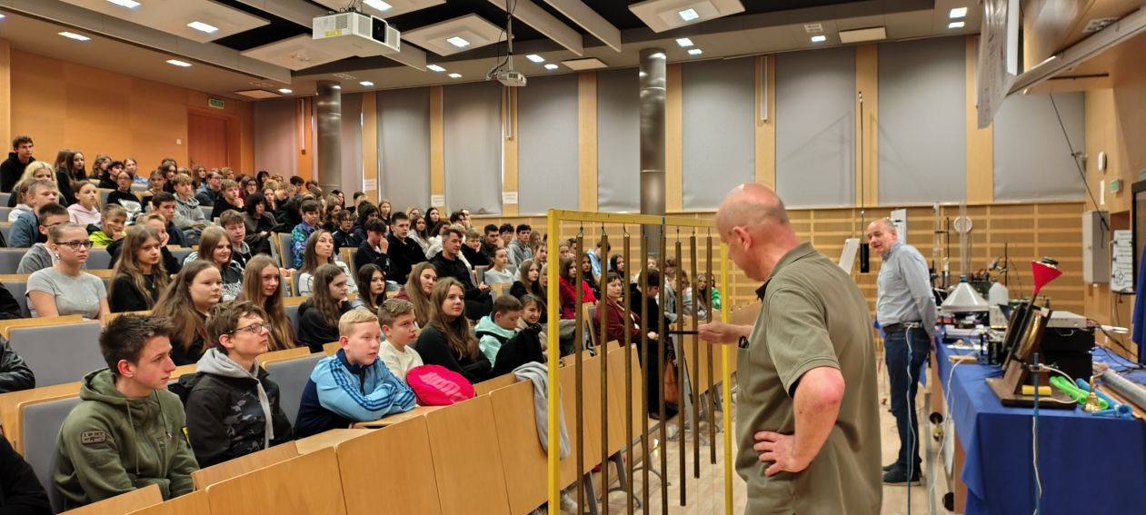 65. edycja Pokazów z Fizyki - galeria zdjęć