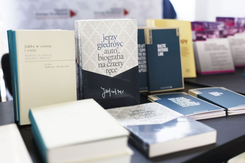 Sesja naukowa „Kultura” paryska w perspektywie młodych...