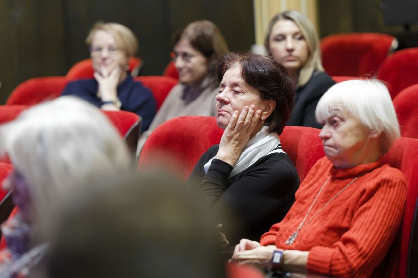 Sesja naukowa „Kultura” paryska w perspektywie młodych...