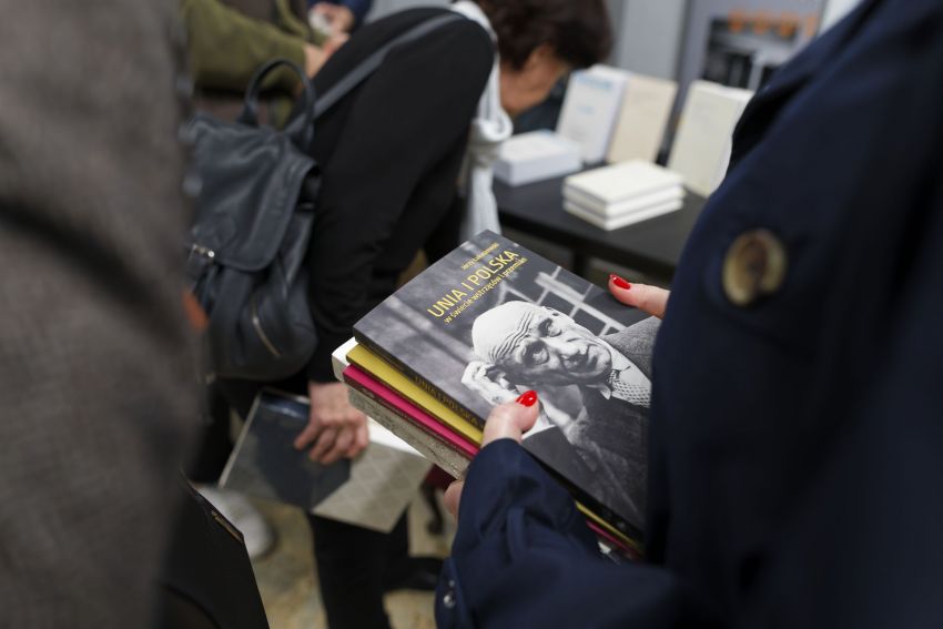 Sesja naukowa „Kultura” paryska w perspektywie młodych...