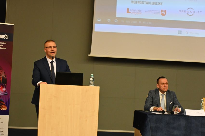 Fotorelacja z konferencji „Prawo ochrony ludności”...