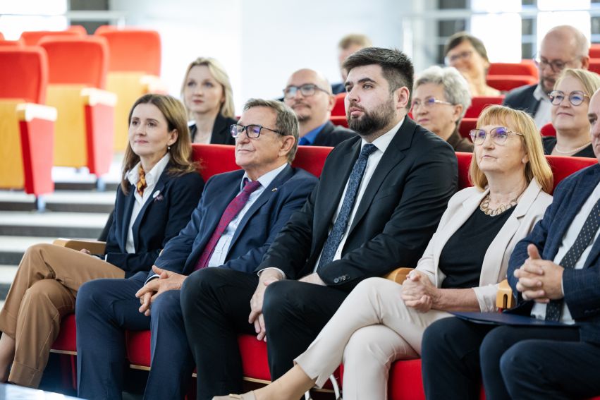 Ocena prezydencji Polski w Radzie Unii Europejskiej -...