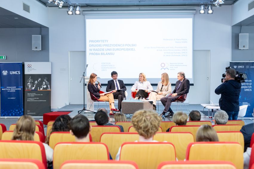 Ocena prezydencji Polski w Radzie Unii Europejskiej -...