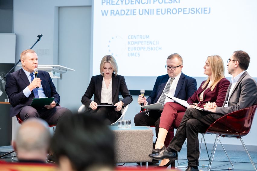 Ocena prezydencji Polski w Radzie Unii Europejskiej -...