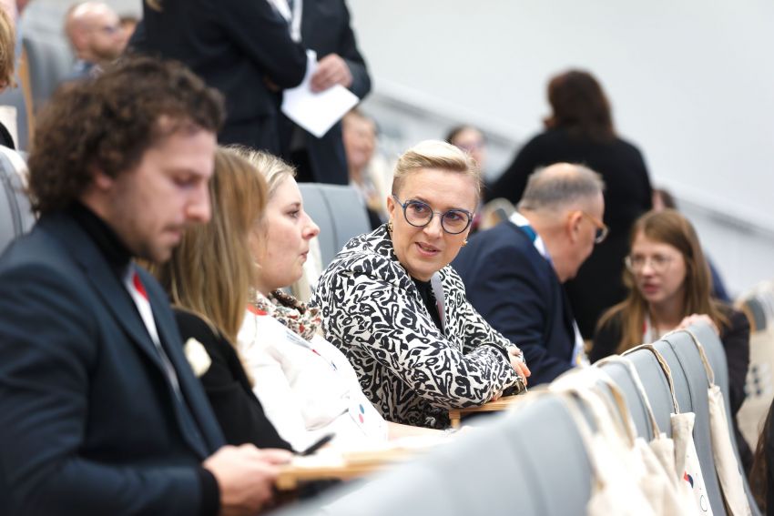 Dzień Umiędzynarodowienia. Polityka migracyjna a...