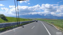 12 słowackie krajobrazy z autokaru.jpg