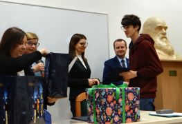 DSC00122.JPG