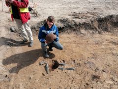 90. Agata Salamucha. Badania archeologiczne przy ulicy...
