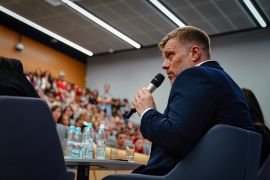 10.06.2025 - spotkanie z Adrianem Zandbergiem - lowres -...