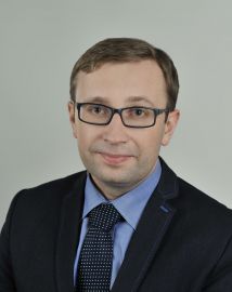 dr hab. Adrian Niewęgłowski