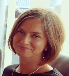 dr hab. Sylwia Kucharuk