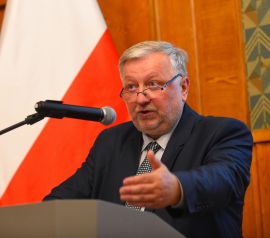dr hab. Waldemar Kozyra